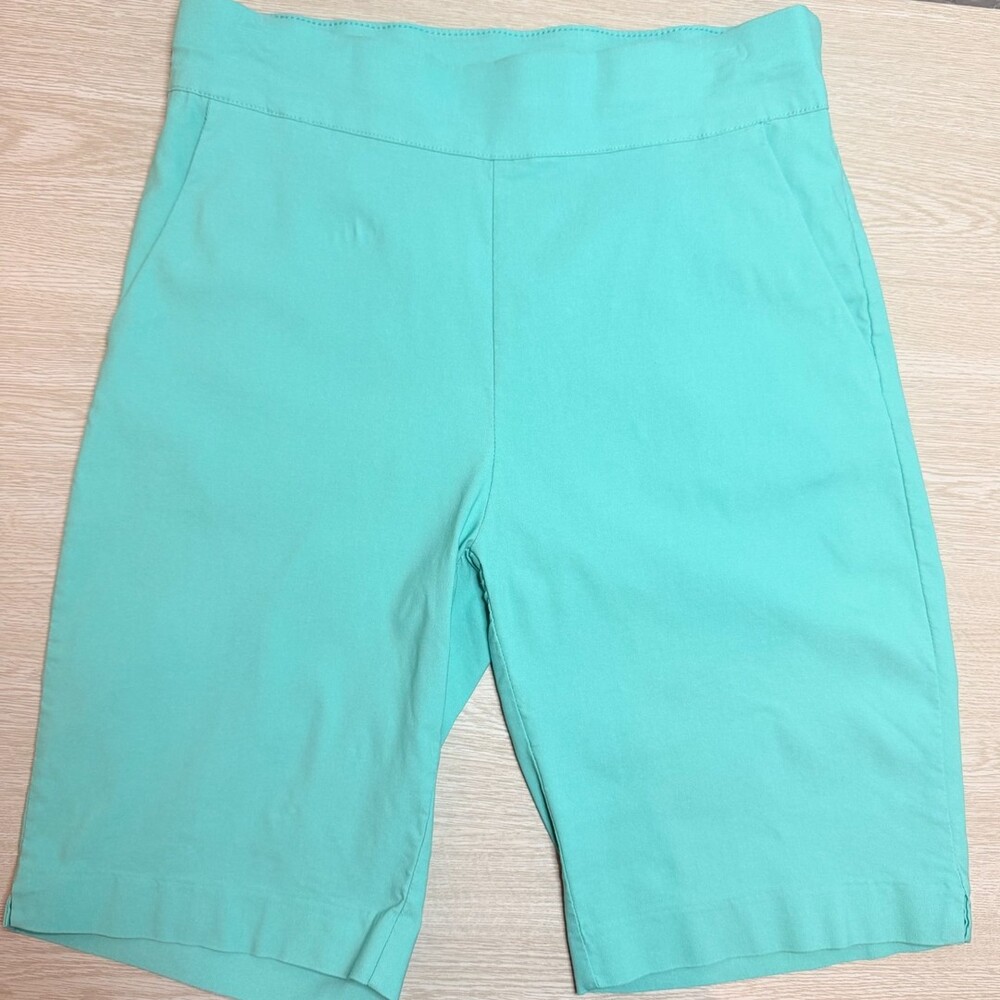 HDE Turquoise Bermuda Shorts Women's Size L Stretch Pull On 4-Pockets 9" Inseam